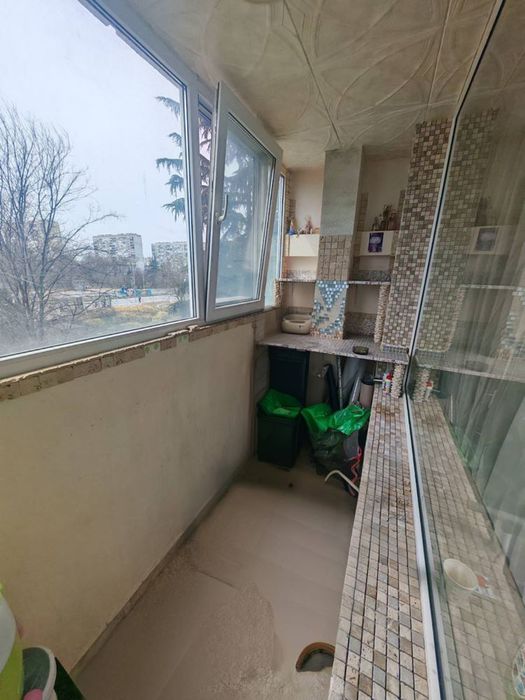 Продава се Тристаен апартамент в Бургас, Изгрев - 70 кв.м за 1181 €/кв.м - Снимка #8
