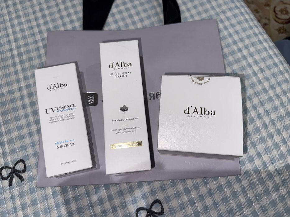 Набор d'Alba , SPF 50，новый, запечатанный