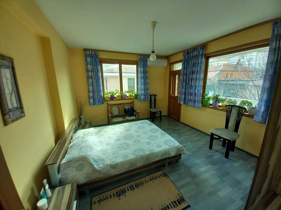 Продава се Къща в Разград, Житница - 315 кв.м за 889 €/кв.м - Снимка #13