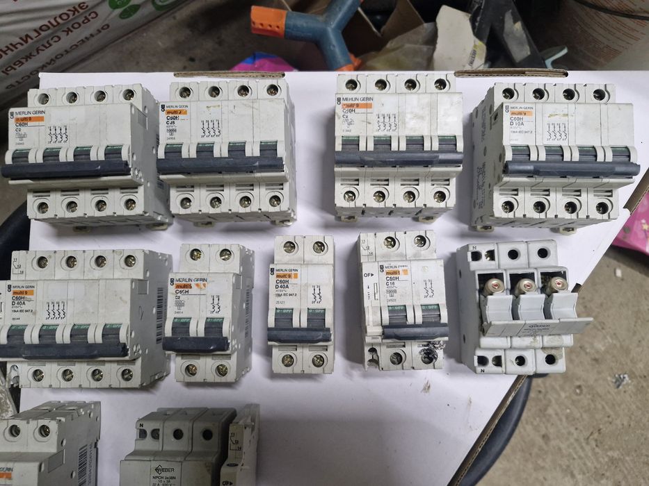 Продам автоматические выключатели