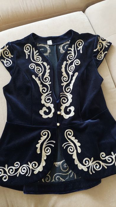 Камзолы  женские