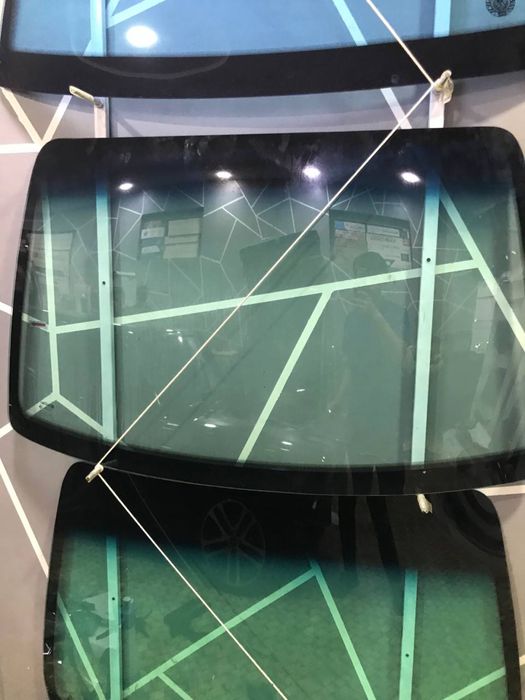 avtooynalar barcha turdagi avtomobillar uchun dastafka hizmati mavjud