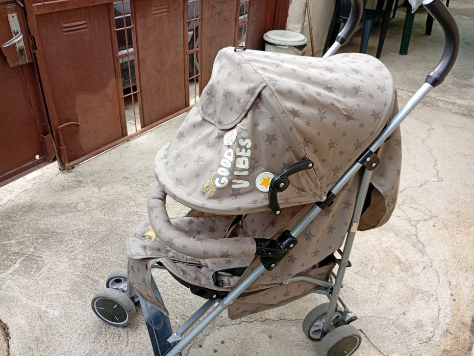 Продавам Детска Количка