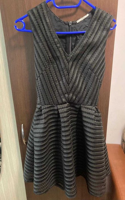 Rochie neagra eleganta marca Etic