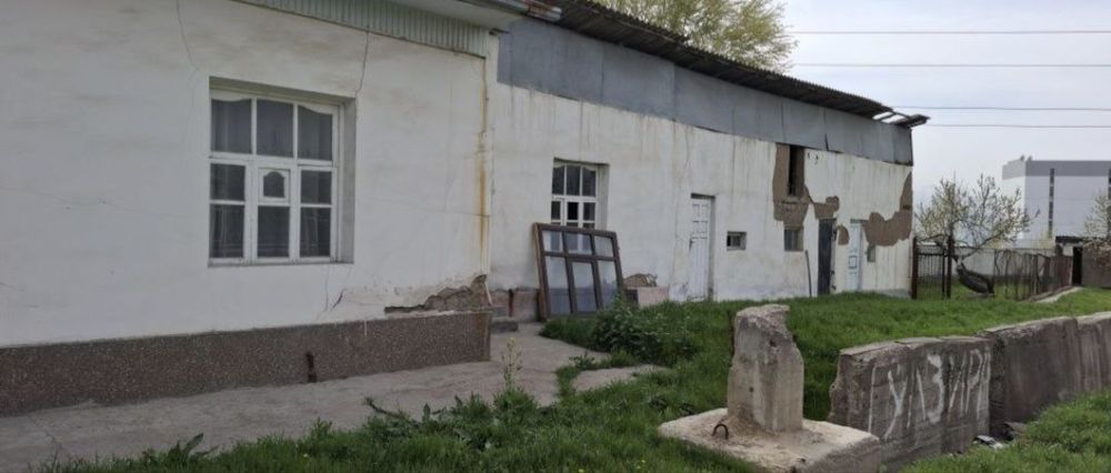 Алмаштираман ховли ерни квартирага