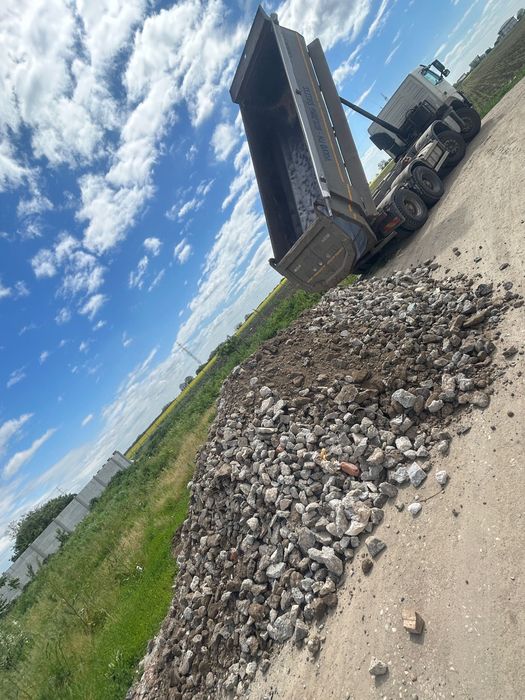Piatra de drum 16/32 mm/piatra de strada,piatra de rau/beton concasat/refuz de ciur/bragadiru/clinceni-magurele-domnesti-ciorogarla-bucuresti-ilfov