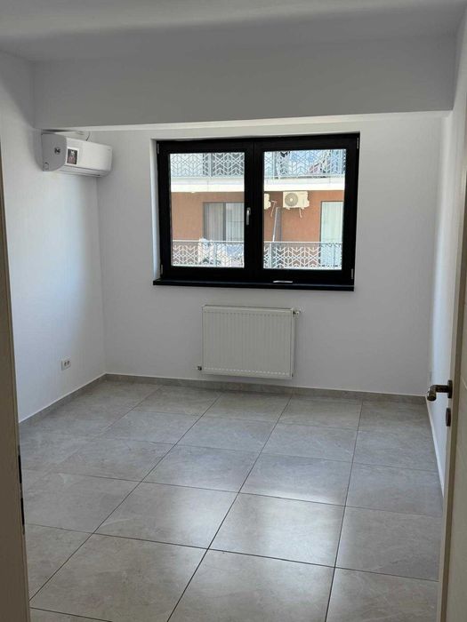 Vand apartament 3 camere McDonald's Cristalului Bragadiru cu 2 locuri parcare