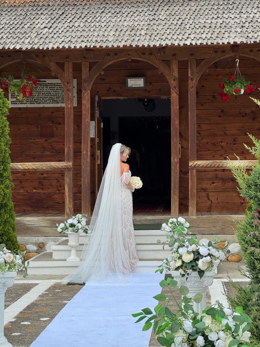 Vand rochie de mireasa Oksana Mukha 2025