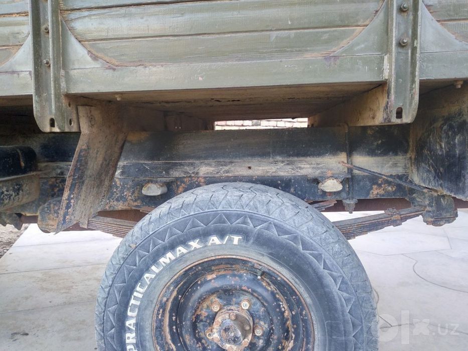 Uaz bortavoy sotiladi