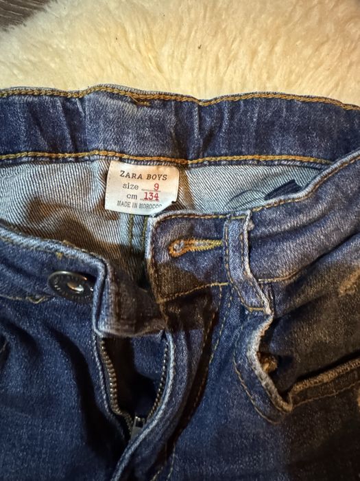 Vand jeans baiat Zara