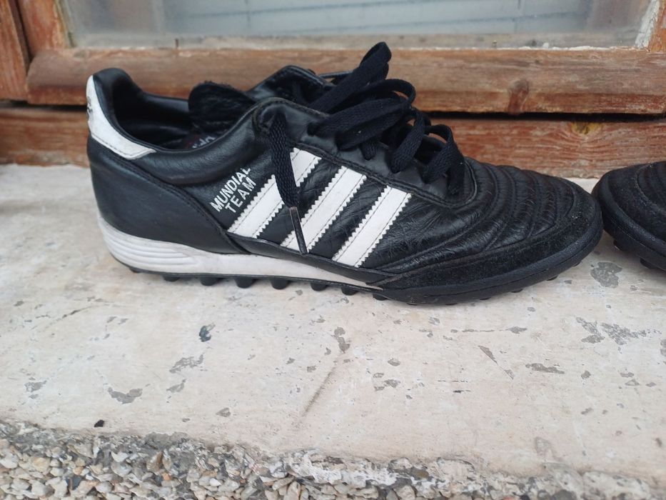 Продавам Стоножки  Copa Mundial team