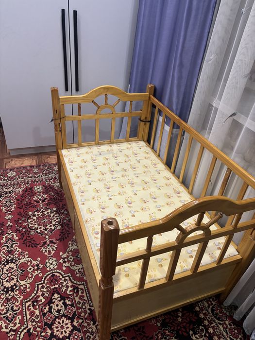 Манеж детский в хорошем состояний