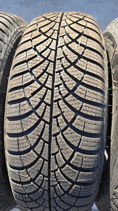 Anvelope 186/65r14 iarna Goodyear M+S