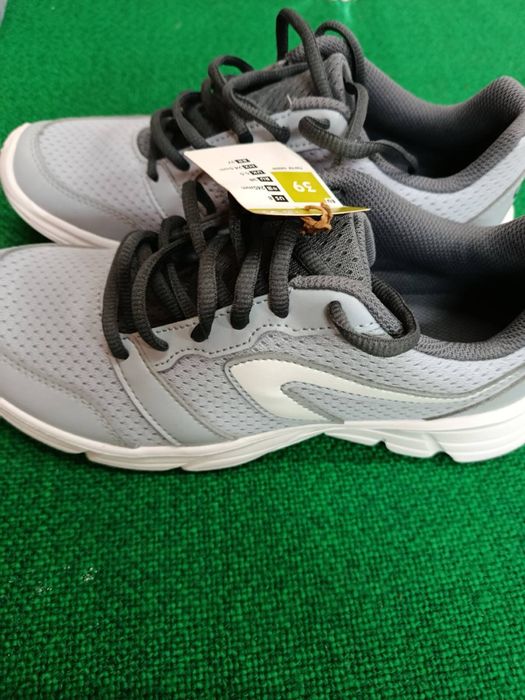 Маратонки дамски Декатлон