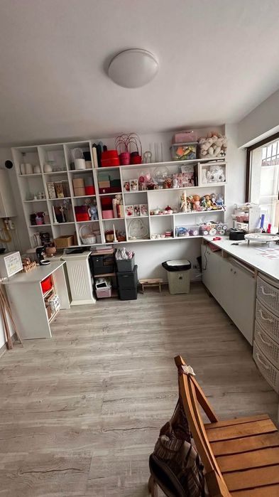 Rafturi cameră/dressing/atelier