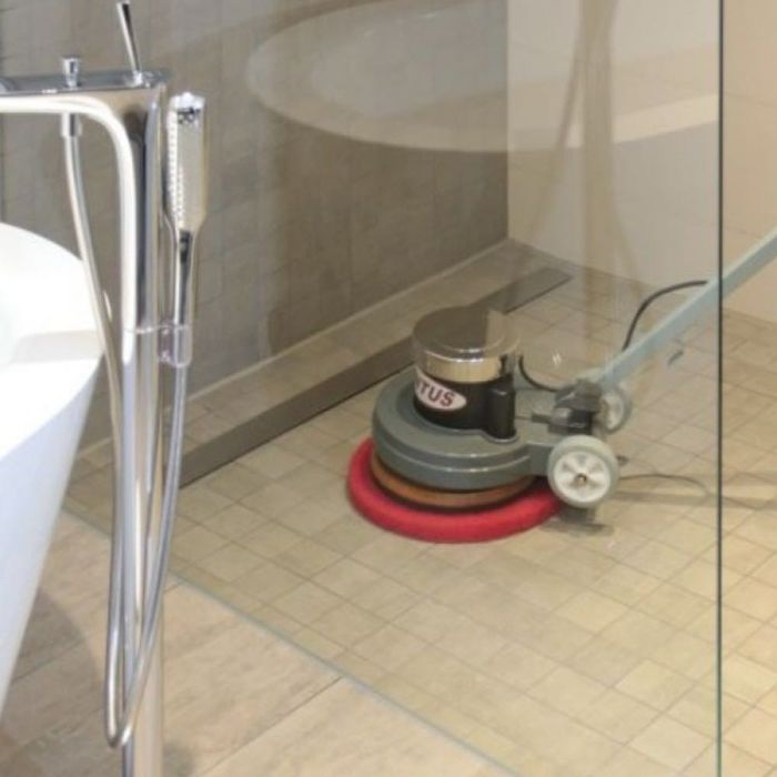 Închiriez monoperie profesională Sprintus EEM 13R – curățare pardoseli