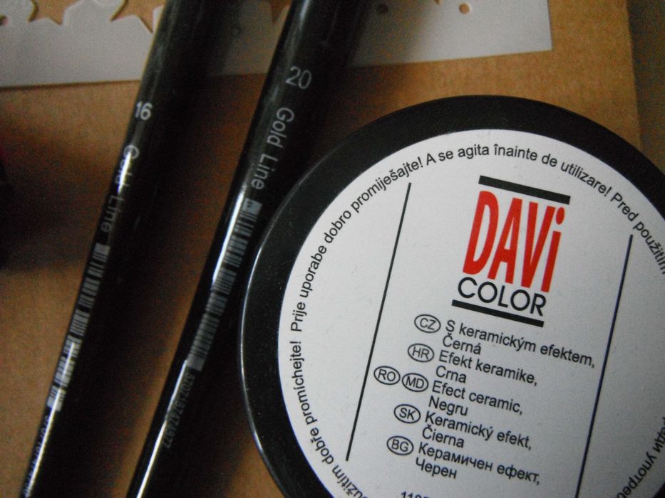 Четки, шаблон, мини шишарки, канап, ролер