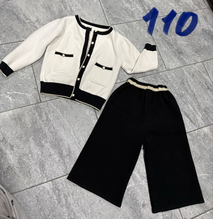 Пальто и куртки девочковые