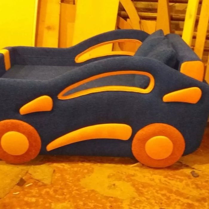 Раскладной детский диванчик машинка