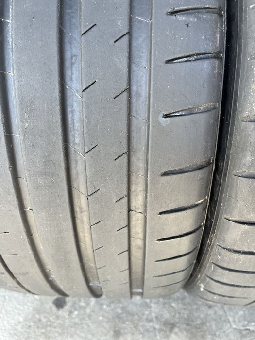 4 бр. летни гуми 235/35/20 Michelin PS4 TO DOT 3318 4-5 mm