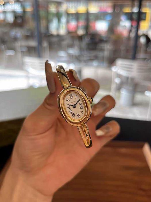 Кварцов дамски часовник Cartier Baignoire Mini