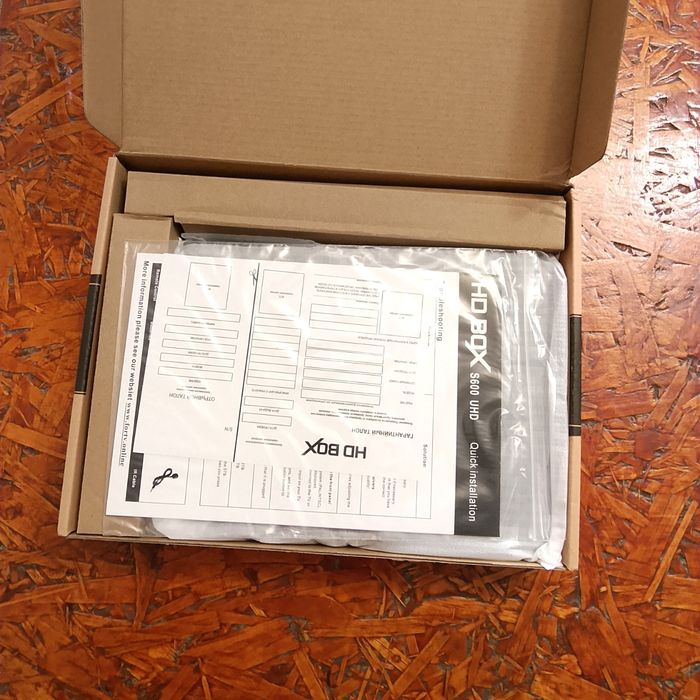 HD BOX S600 UHD 4K спутниковый ресивер.