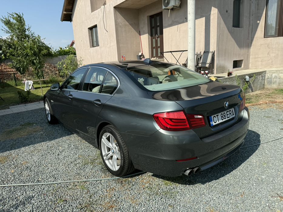 BMW 5 Series 2011 — imagine 4