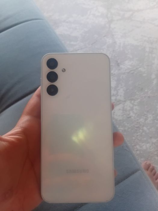 Samsung galaxy a15