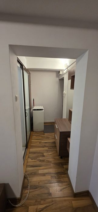 Închiriez Garsonieră Modernă – Ultracentral – Dotări Complete