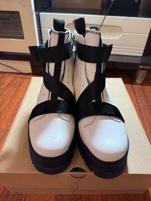 Ботинки UGG оригинальные