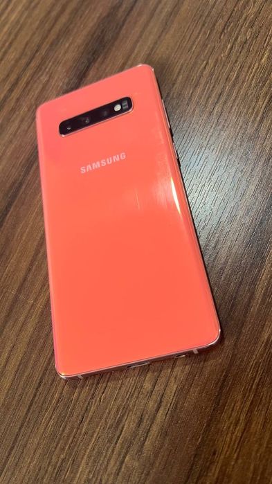 Samsung Galaxy S10+  8/128