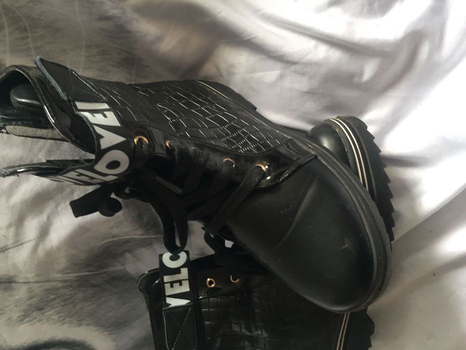 Красиви ботички— кубинки