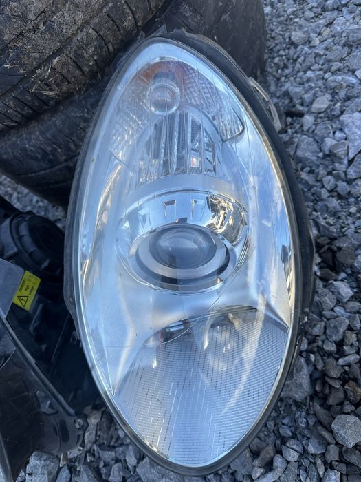 Фарове за Мерцедес Р класа Mercedes R W 251