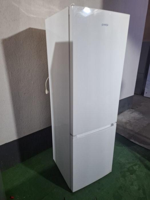 Combina frigorifica Beko  / Arctic.