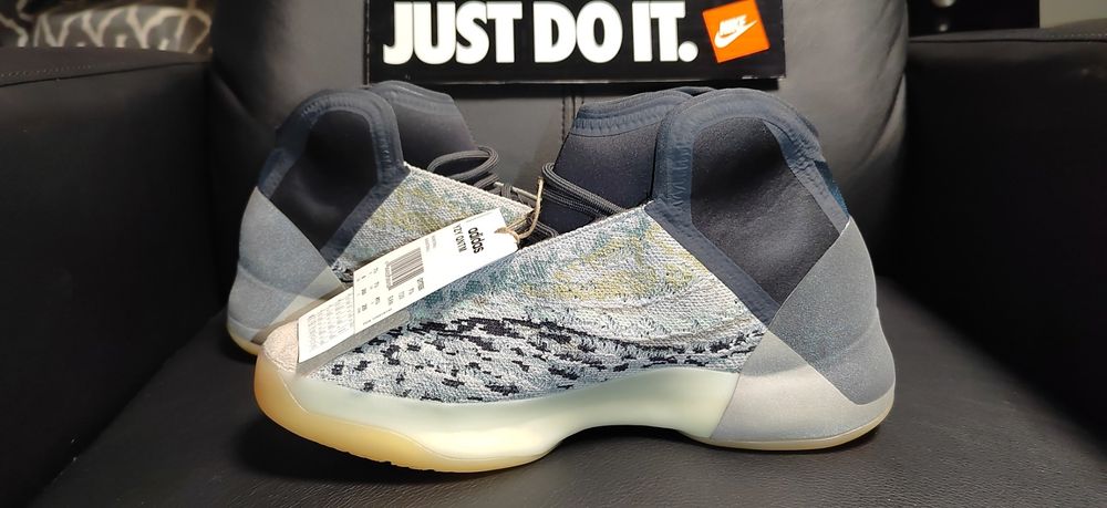 Adidas Yeezy Quantum, номер 41, 5