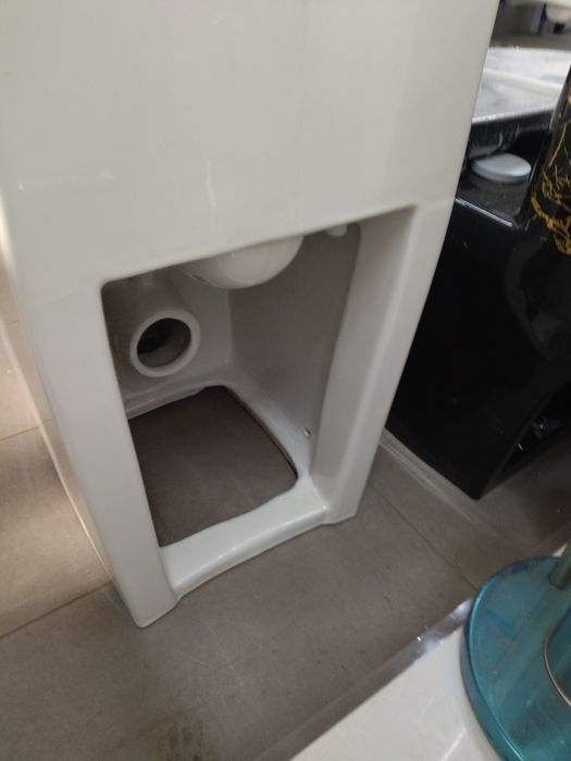 Унитаз напольный монолит