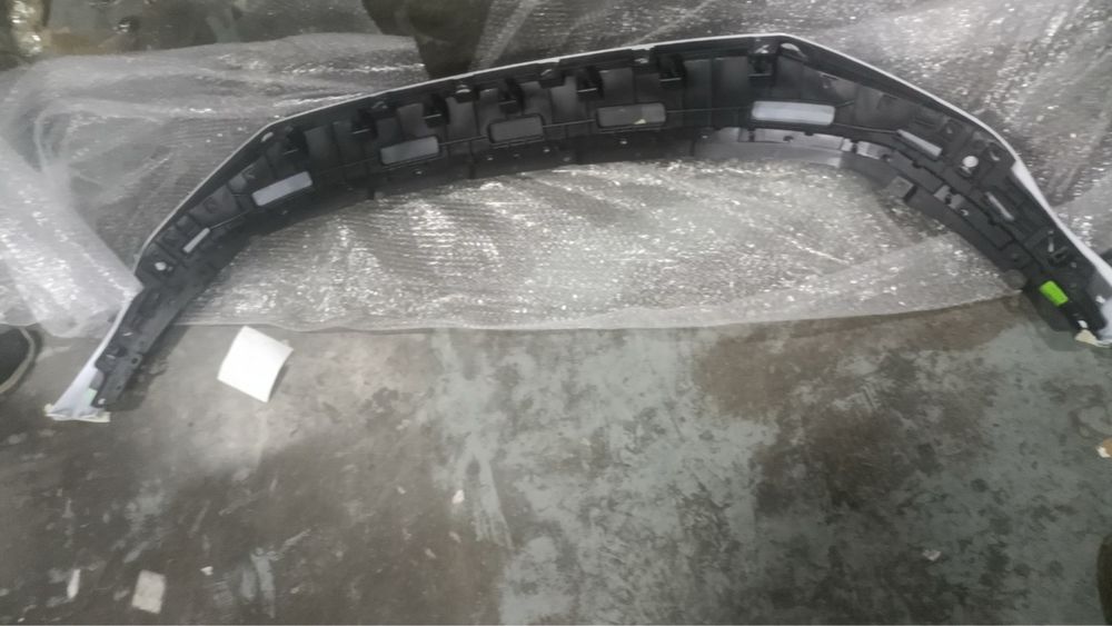 Передний бампер Jetour X70 Plus