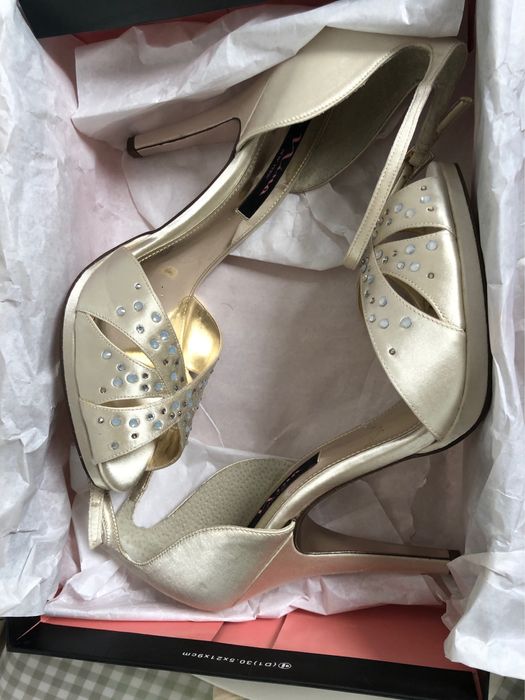 Pantofi mireasa, ocazii speciale