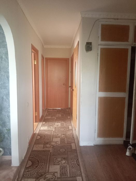 Квартира 4комнатная продам