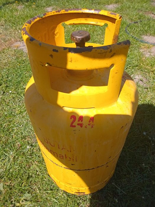 Vand butelie aragaz galbena  cu guler