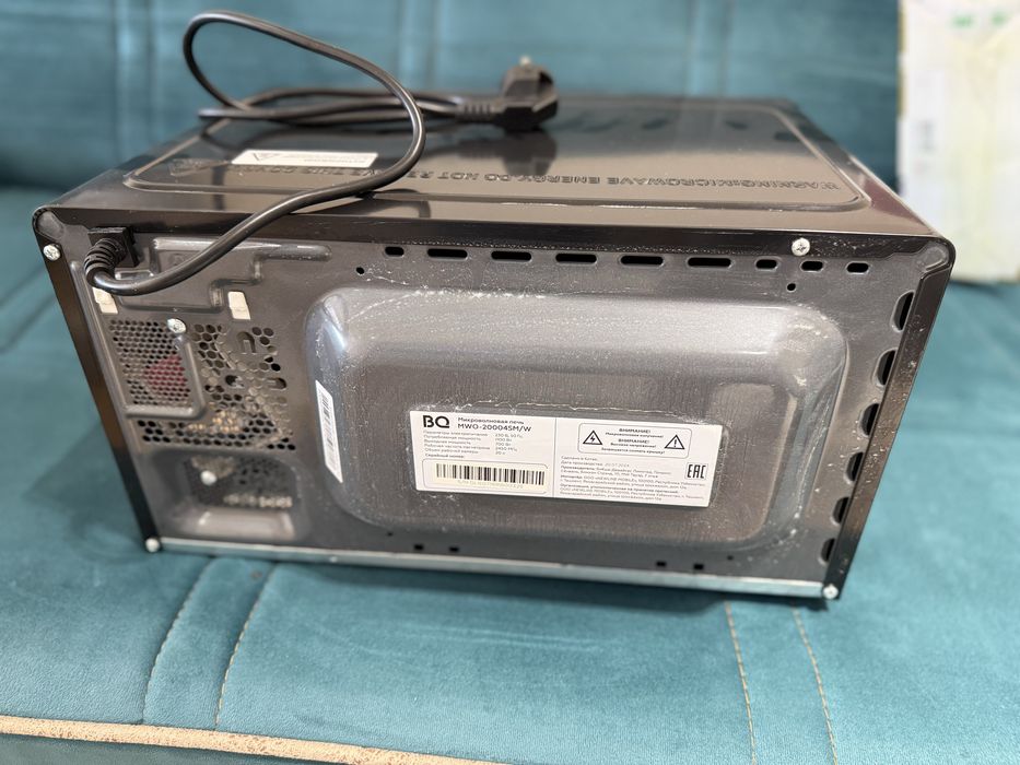 BQ MWO 20004SM/W qora mikroto‘lqinli pech