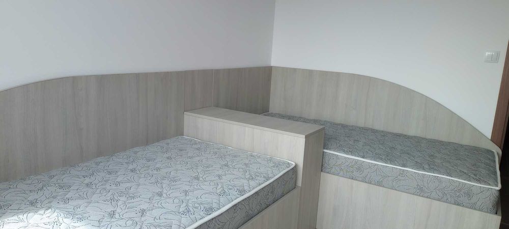 Продавам чисто нови ъглови легла с матраци ракла