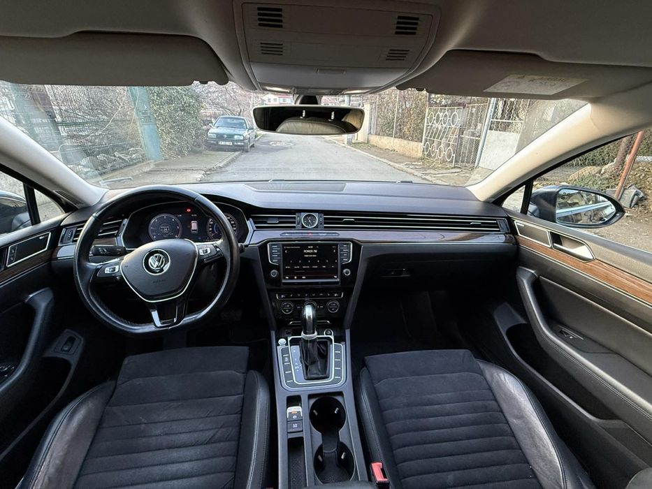 VW Passat Highline