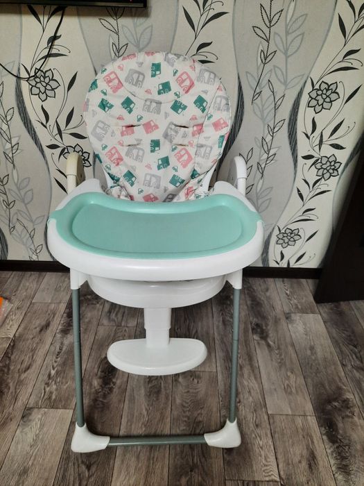 Детский стульчик для кормление