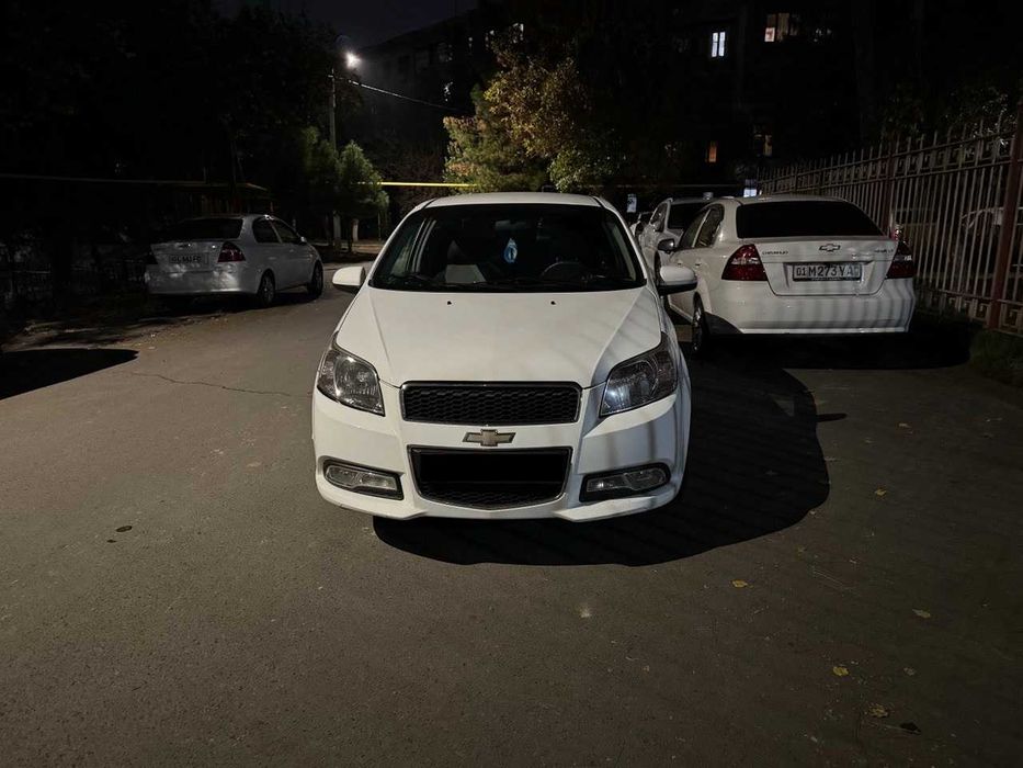 Продаётся НЕКСИЯ 3 А/Т