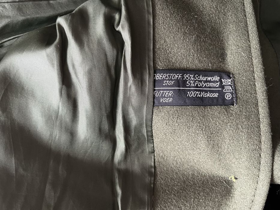 Дамско вълнено палто – тъмнозелено