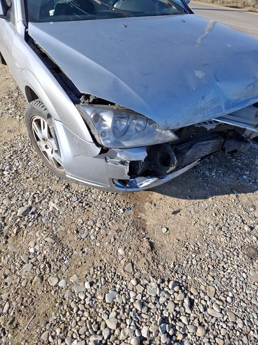 Ford mondeo,2007 pentru dezmenbrari