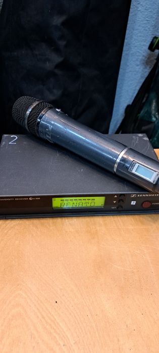 Vand microfoane shure,akg,db ,sennheiser