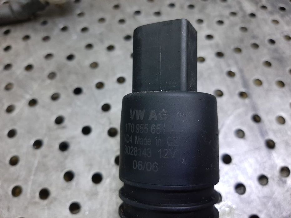 pompita spalator parbriz audi a4 b7  2004-2008  1t0955651a