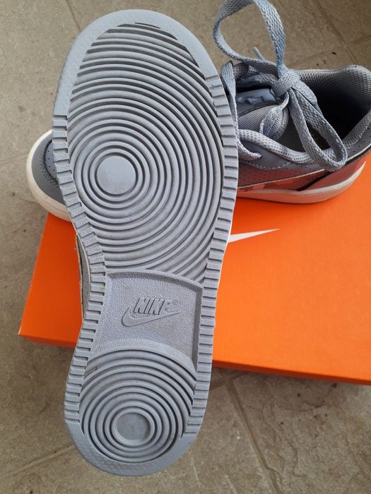 Маратонки Nike 38 и 40 н